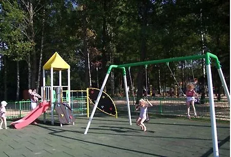 Semesterbostad Caloroczny Wsrod Jezior Przy Lesie