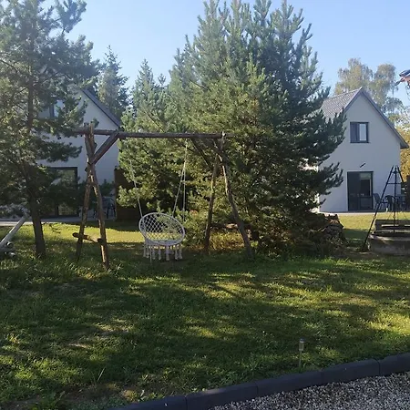Vakantiehuis Caloroczny Wsrod Jezior Przy Lesie