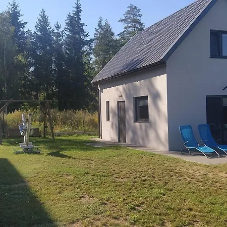 Caloroczny Wsrod Jezior Przy Lesie Semesterbostad *